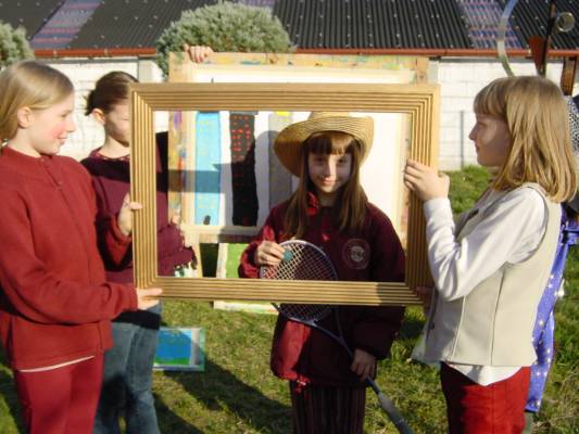 KINDERGEB_LEBENDE_BILDER_MI25.JPG